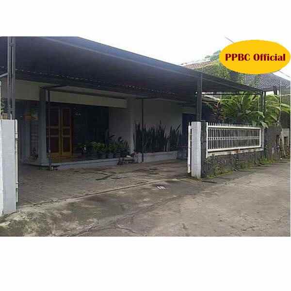 dijual rumah kel gegerkalong kec