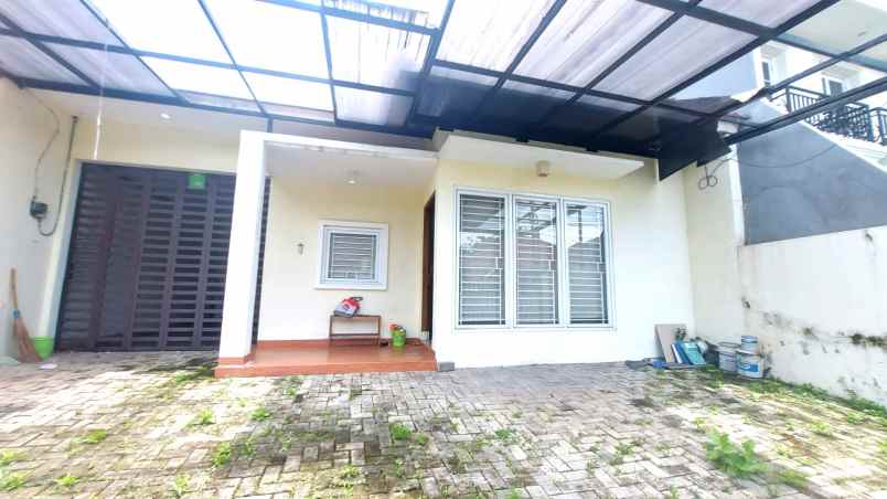 dijual rumah kelapa gading