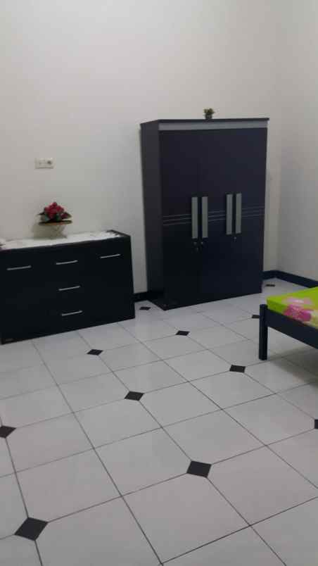 dijual rumah kendang sari rumah induk