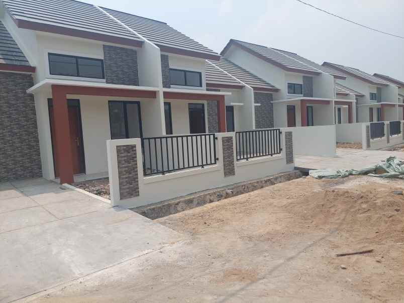 dijual rumah kirana raya wanajaya