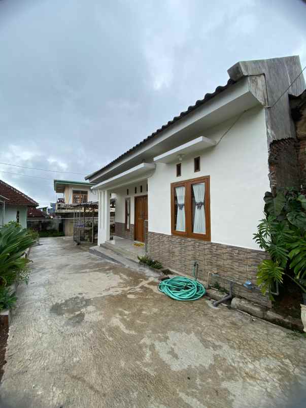 dijual rumah kliran