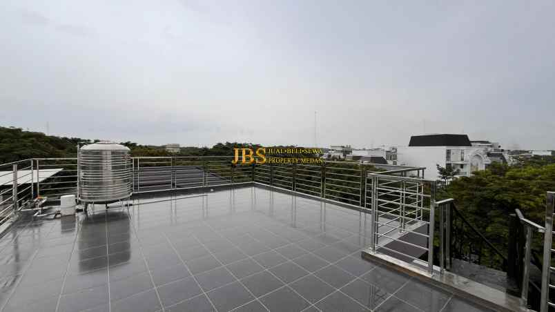 dijual rumah komplek citraland gama city