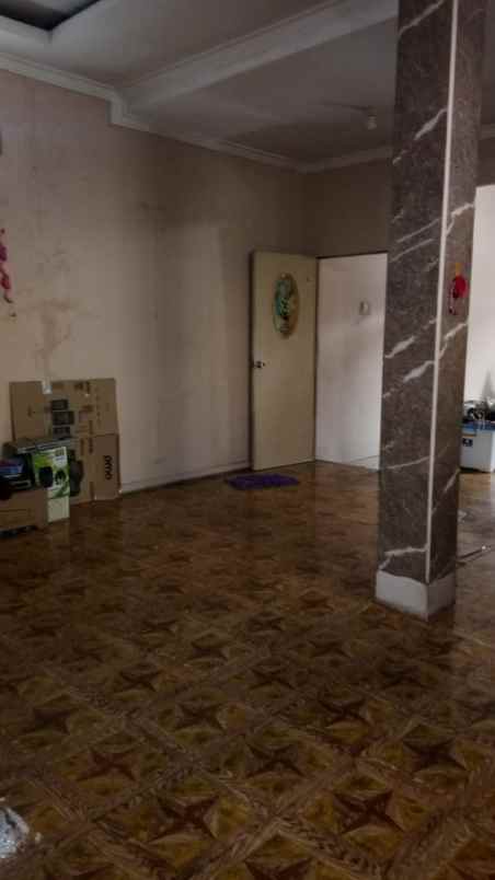 dijual rumah komplek duta bandara