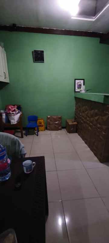 dijual rumah komplek duta bumi harapan