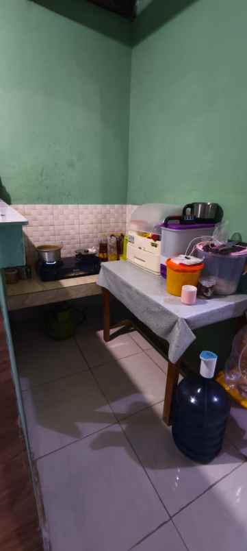 dijual rumah komplek duta bumi harapan