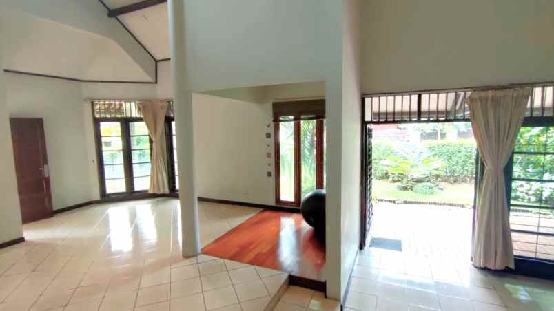 dijual rumah komplek kavling tni al