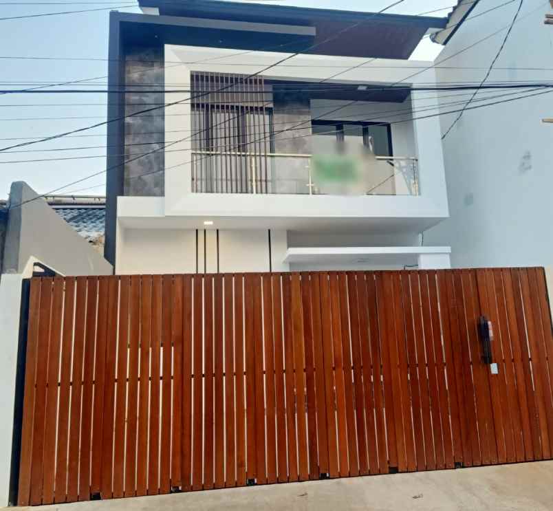 dijual rumah komplek malaka pondok kelapa