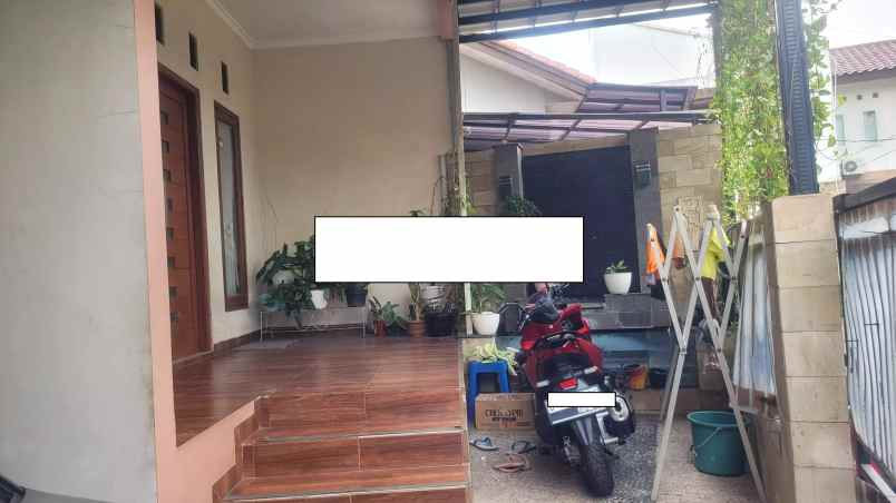 dijual rumah komplek puspa asri no 27