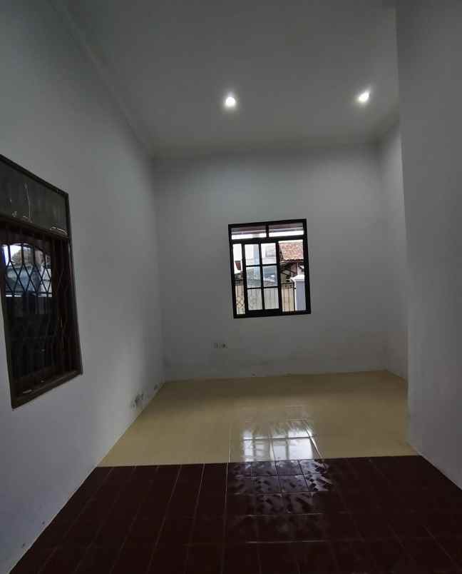 dijual rumah kranggan permai bekasi