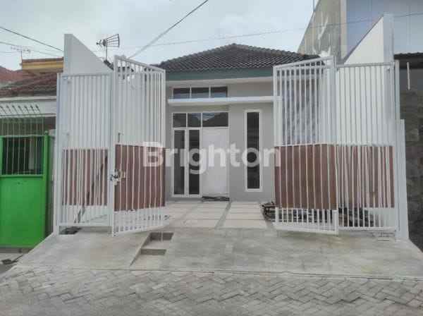 dijual rumah lebak