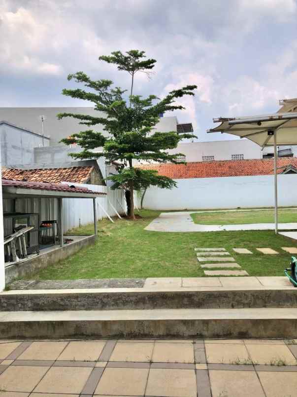 dijual rumah lebak bulus cilandak