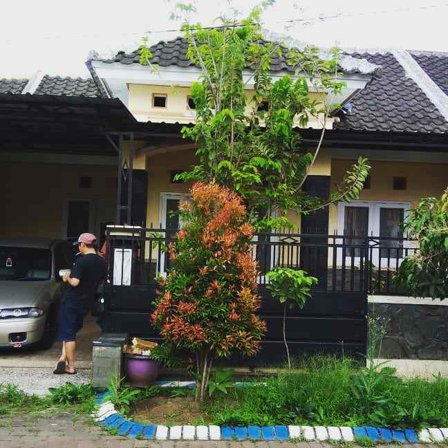 dijual rumah lokasi oma view kota malang