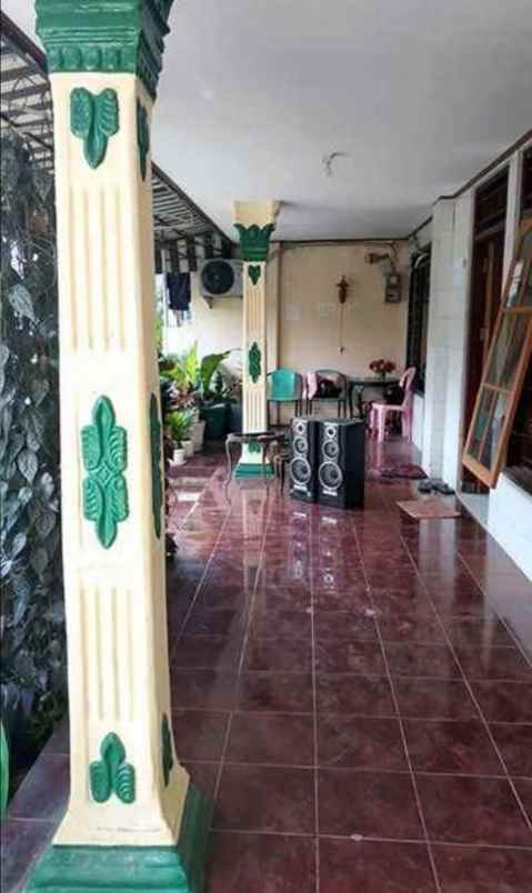 dijual rumah lokasi strategis
