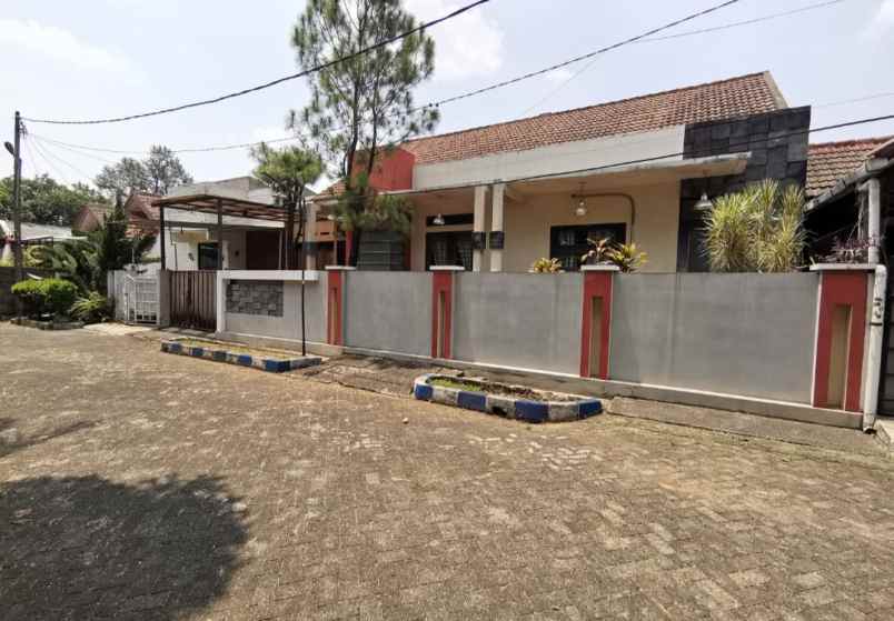 dijual rumah luas nyaman strategis via lelang