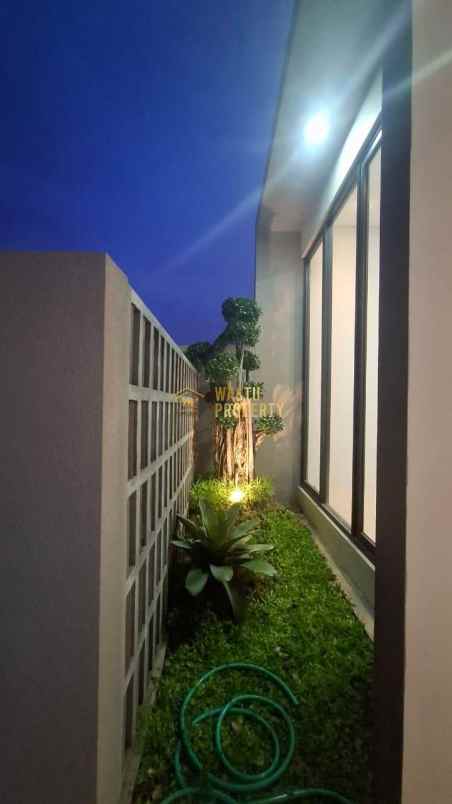dijual rumah maguwoharjo kec depok kab