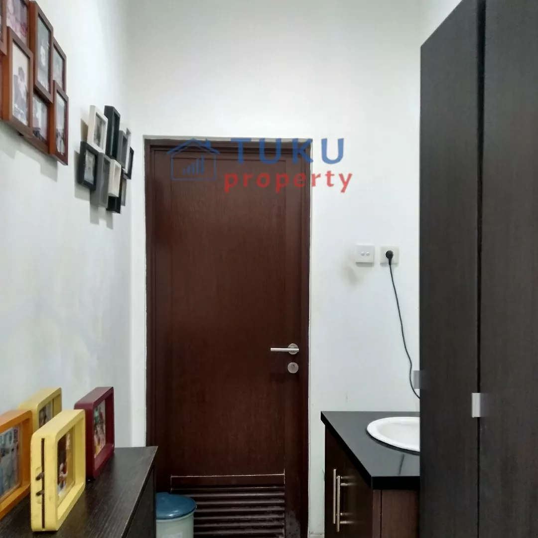 dijual rumah mahogany park bintaro