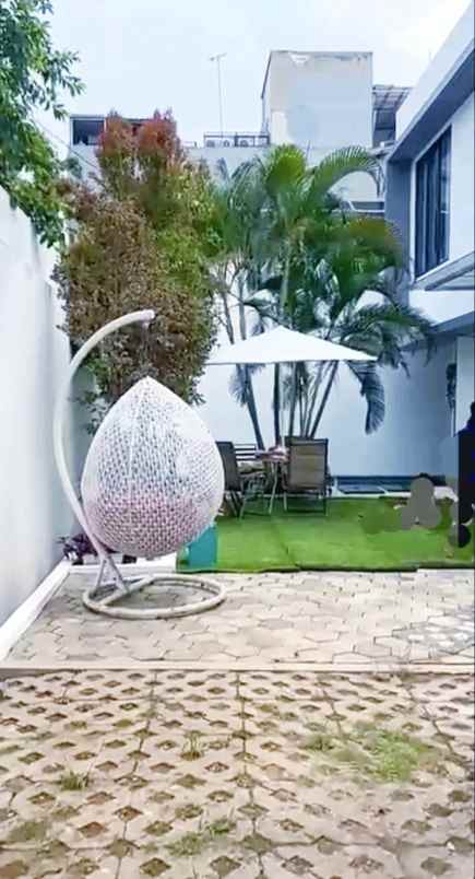 dijual rumah mampang