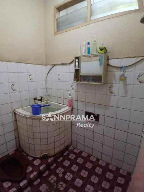 dijual rumah mampang