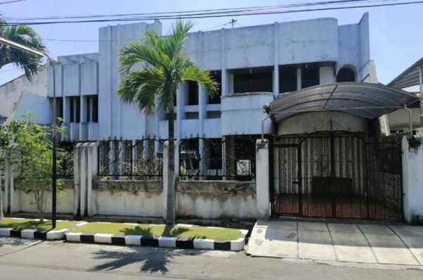 dijual rumah manyar kertoarjo