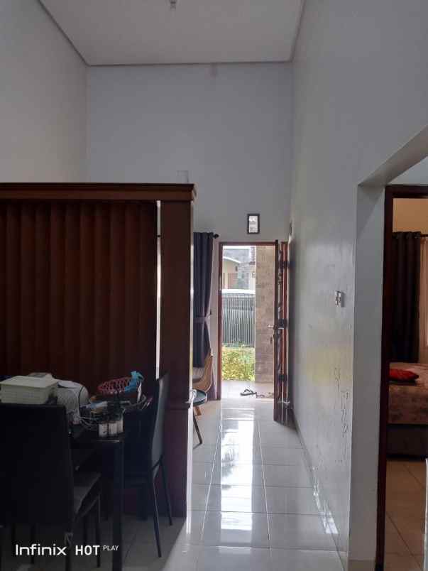 dijual rumah margahayu raya