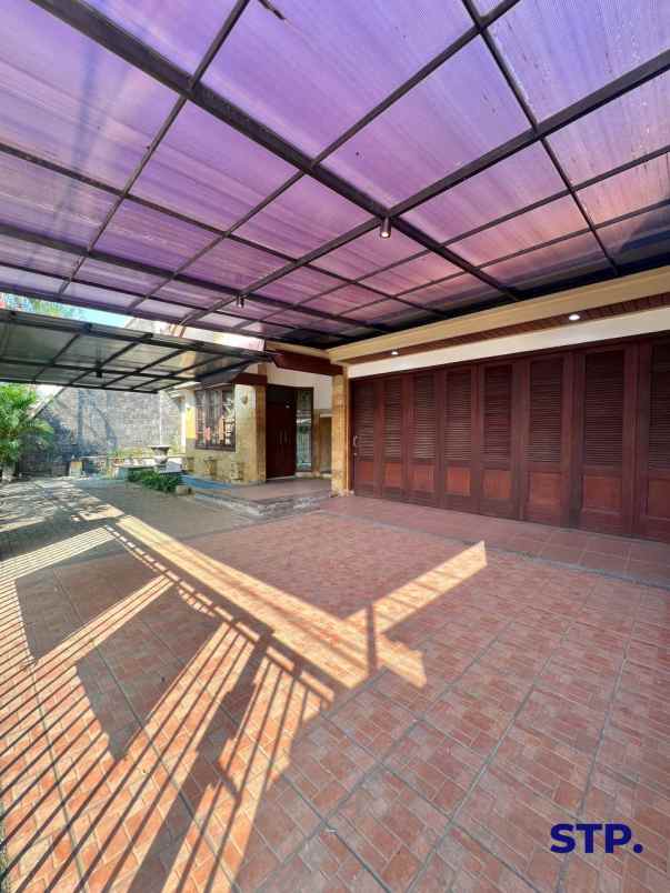 dijual rumah margorejo indah