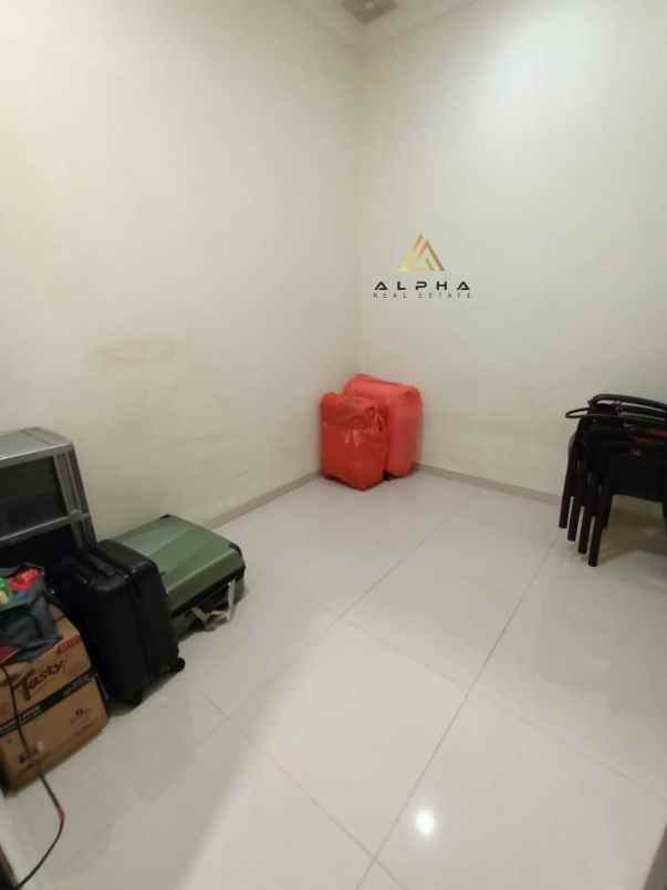 dijual rumah marina park nagoya