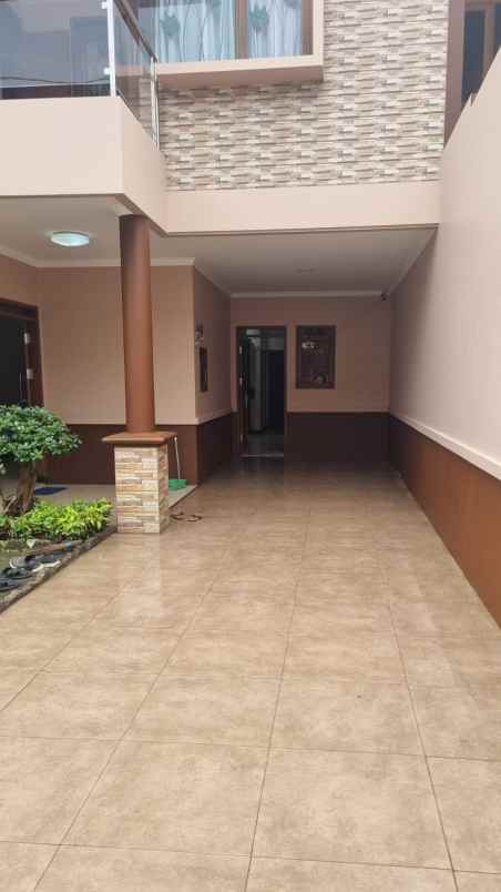 dijual rumah mewah di jln soekarno hatta bandung