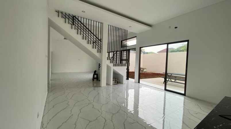 dijual rumah modern hill pondok cabe