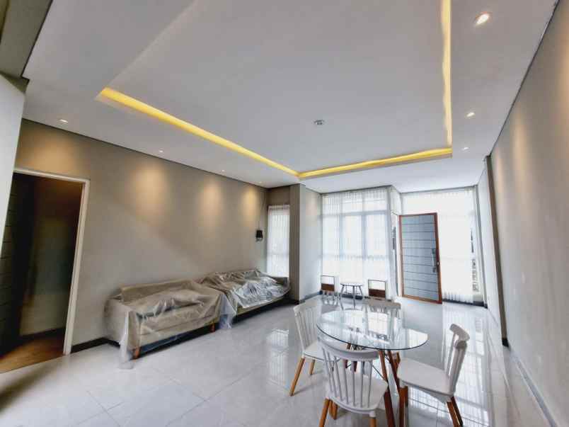 dijual rumah mojosongo jebres surakarta