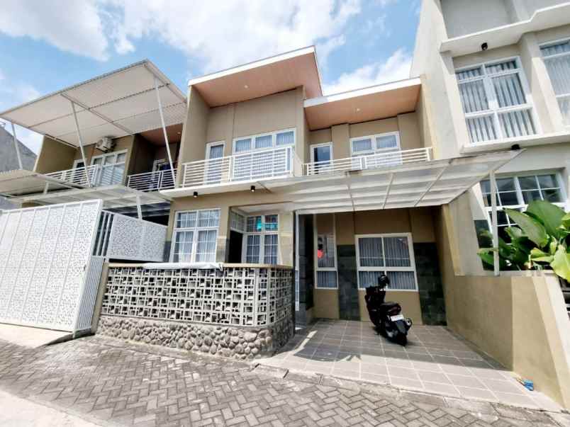 dijual rumah mojosongo jebres surakarta