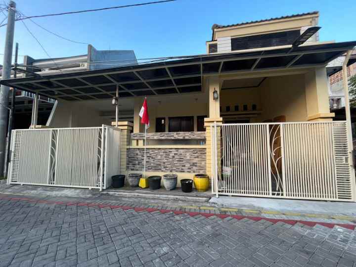 dijual rumah mulyosari