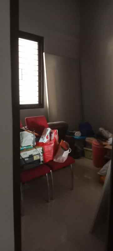 dijual rumah mulyosari