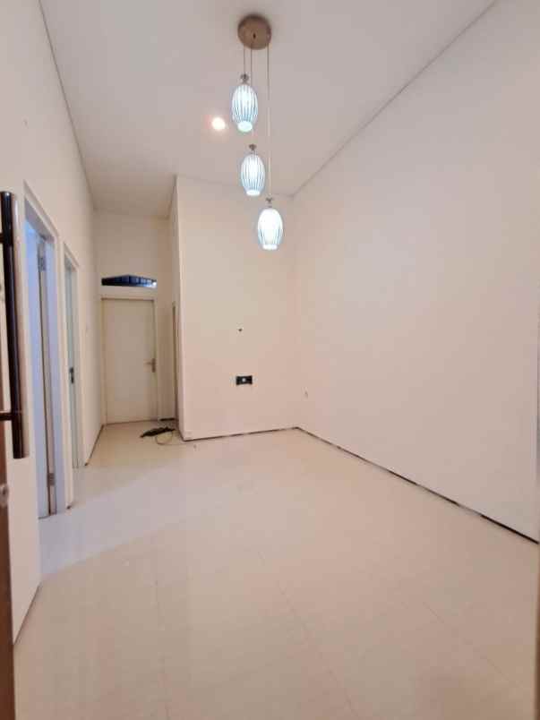 dijual rumah natura residence a8 10