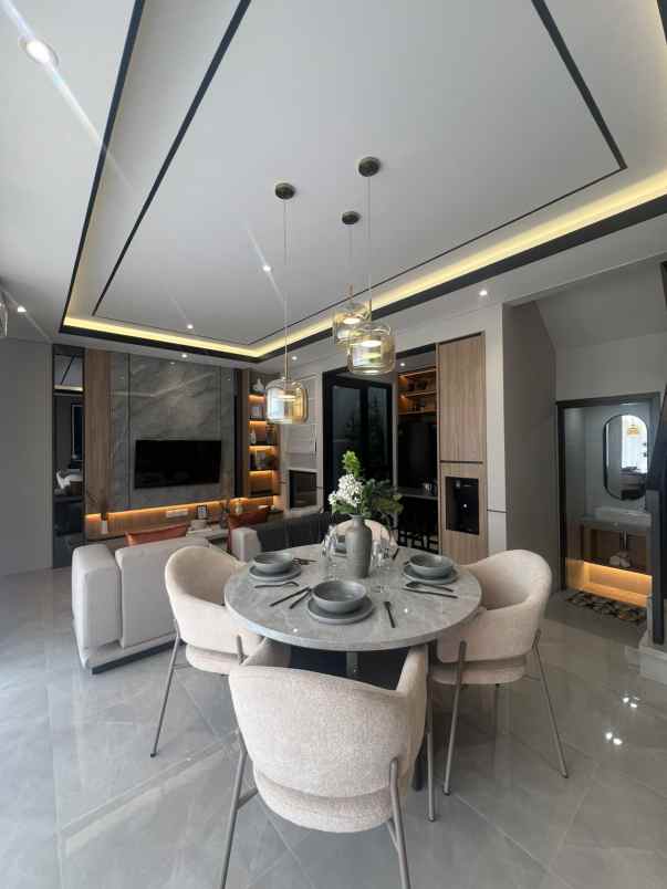 dijual rumah northwest garden citraland