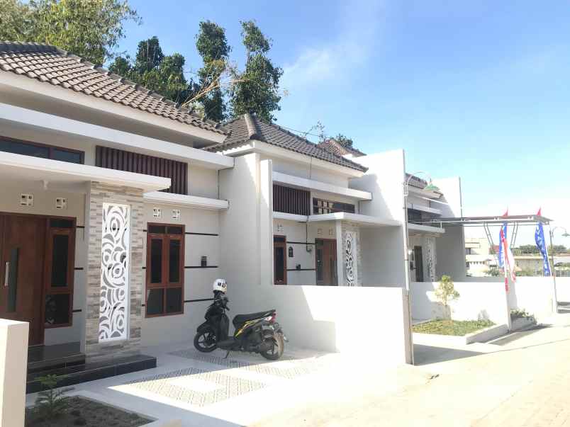 dijual rumah pakahan jogonalan klaten