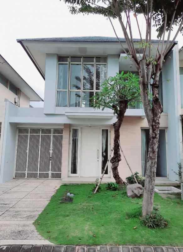 dijual rumah pakuwon indah cluster the