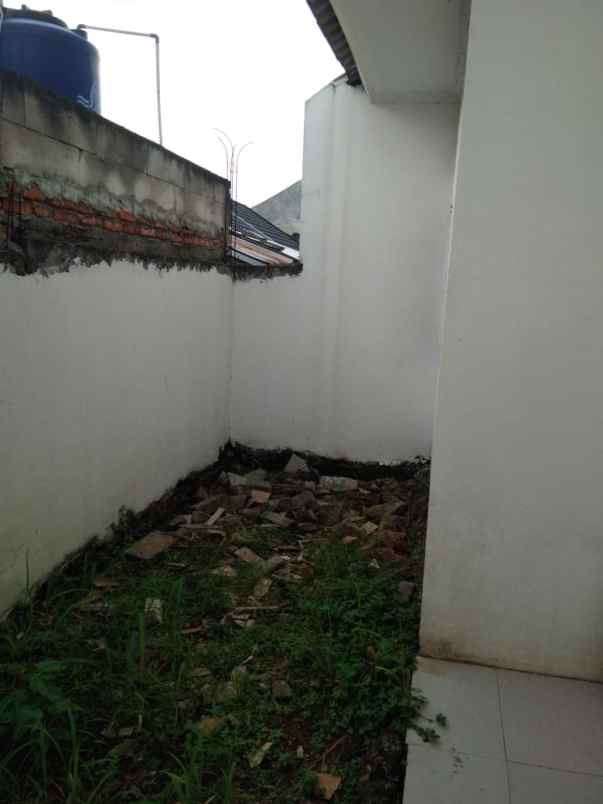 dijual rumah pasir putih sawangan depok