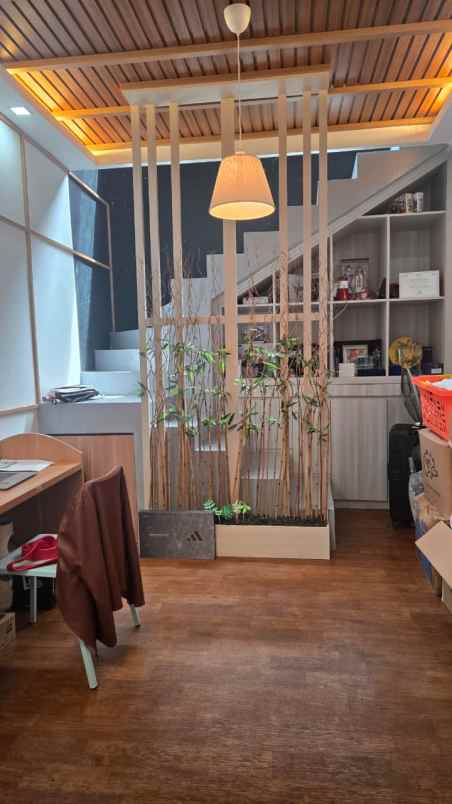 dijual rumah pelangi gading residence