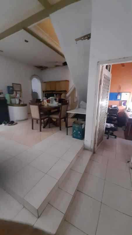 dijual rumah permata taman sari raya