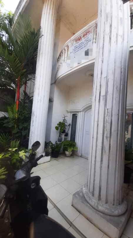 dijual rumah permata taman sari raya