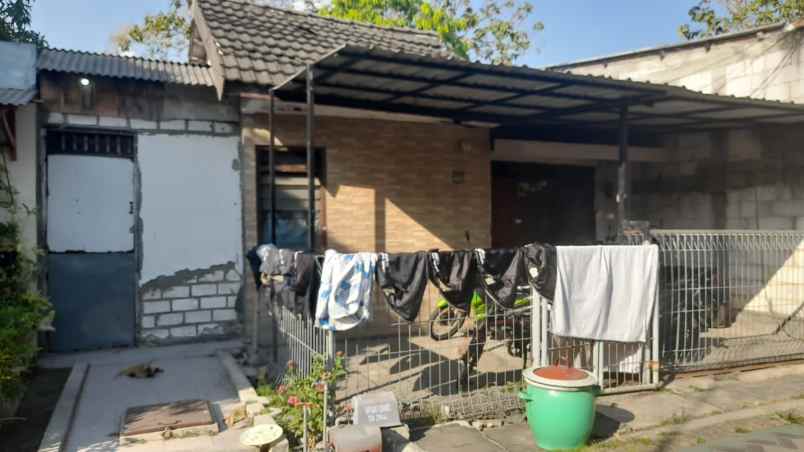 dijual rumah perum gkga murah