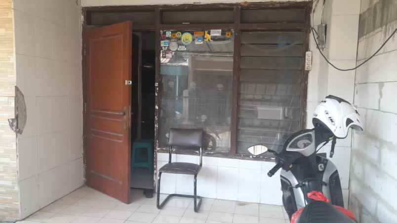 dijual rumah perum gkga murah