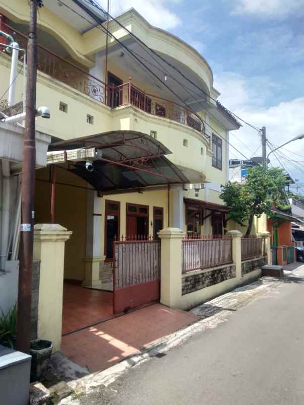 dijual rumah perumahan bumi ciujung