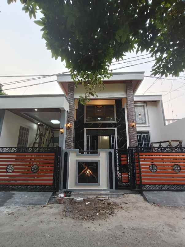 dijual rumah perumahan citra indah