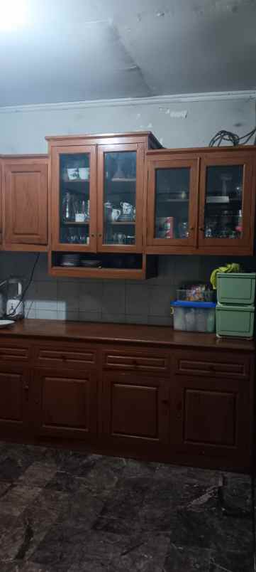 dijual rumah perumahan kayu putih