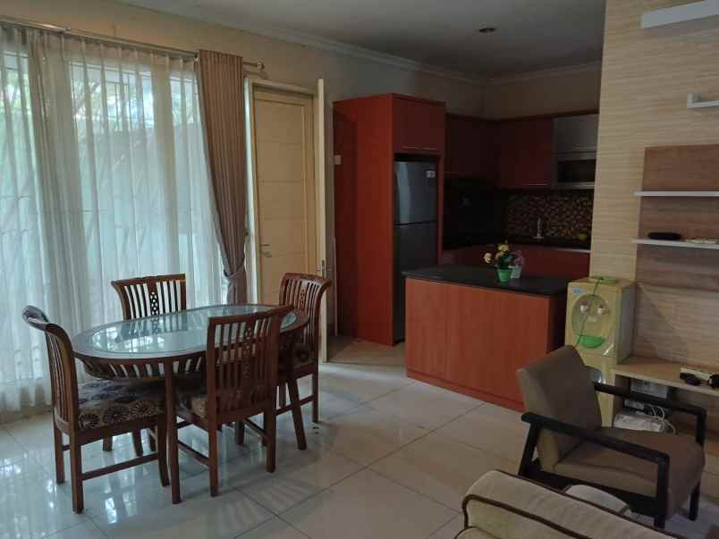 dijual rumah perumahan lippo cikarang