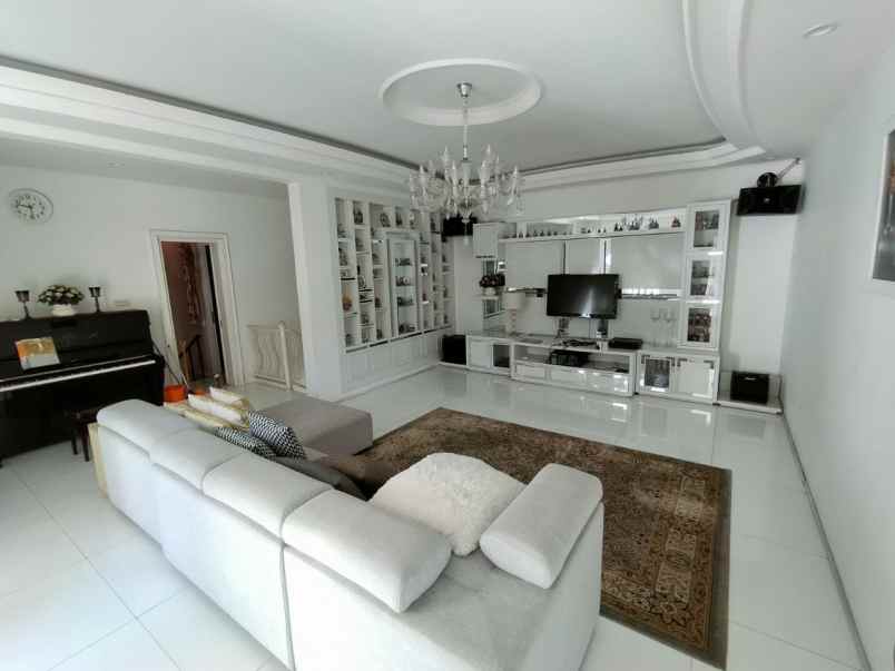 dijual rumah perumahan pondok hijau