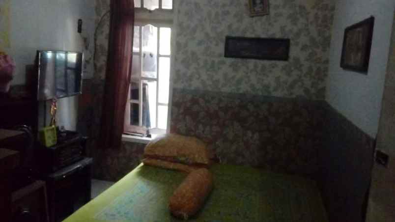 dijual rumah perumahan puri cempaka