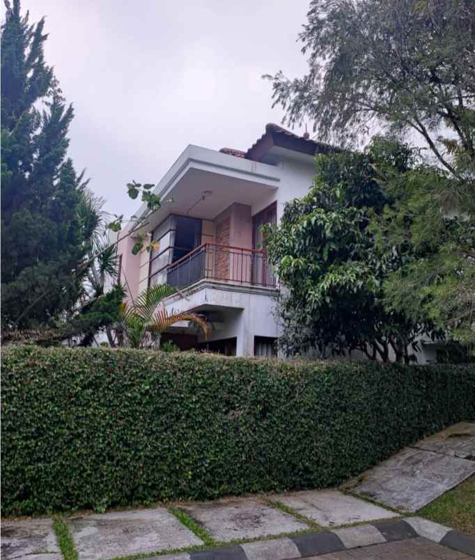 dijual rumah perumahan rancamaya golf