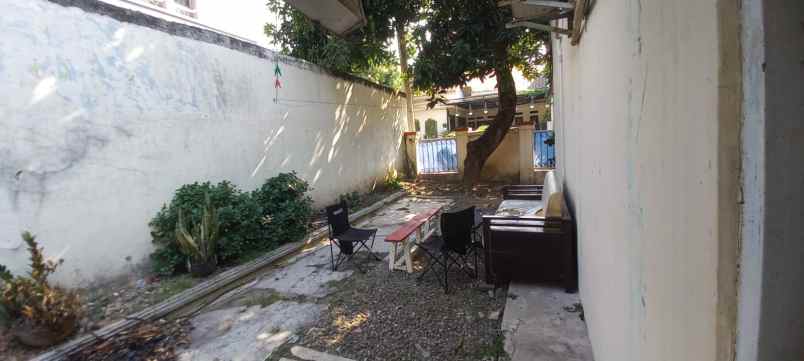 dijual rumah perumahan taman kapuk